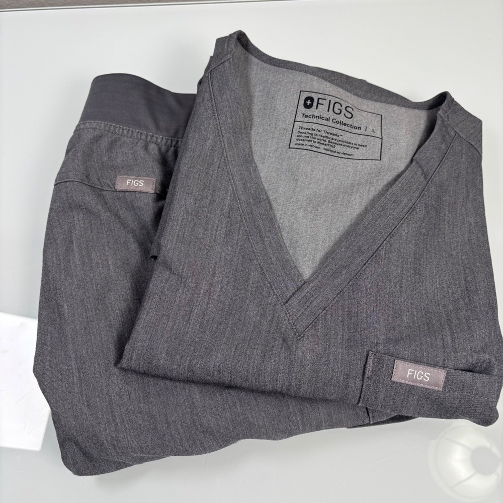 FIGS Women Large Graphite Grey Scrub Set Casma Top /Kade Pants V-Neck Cargo